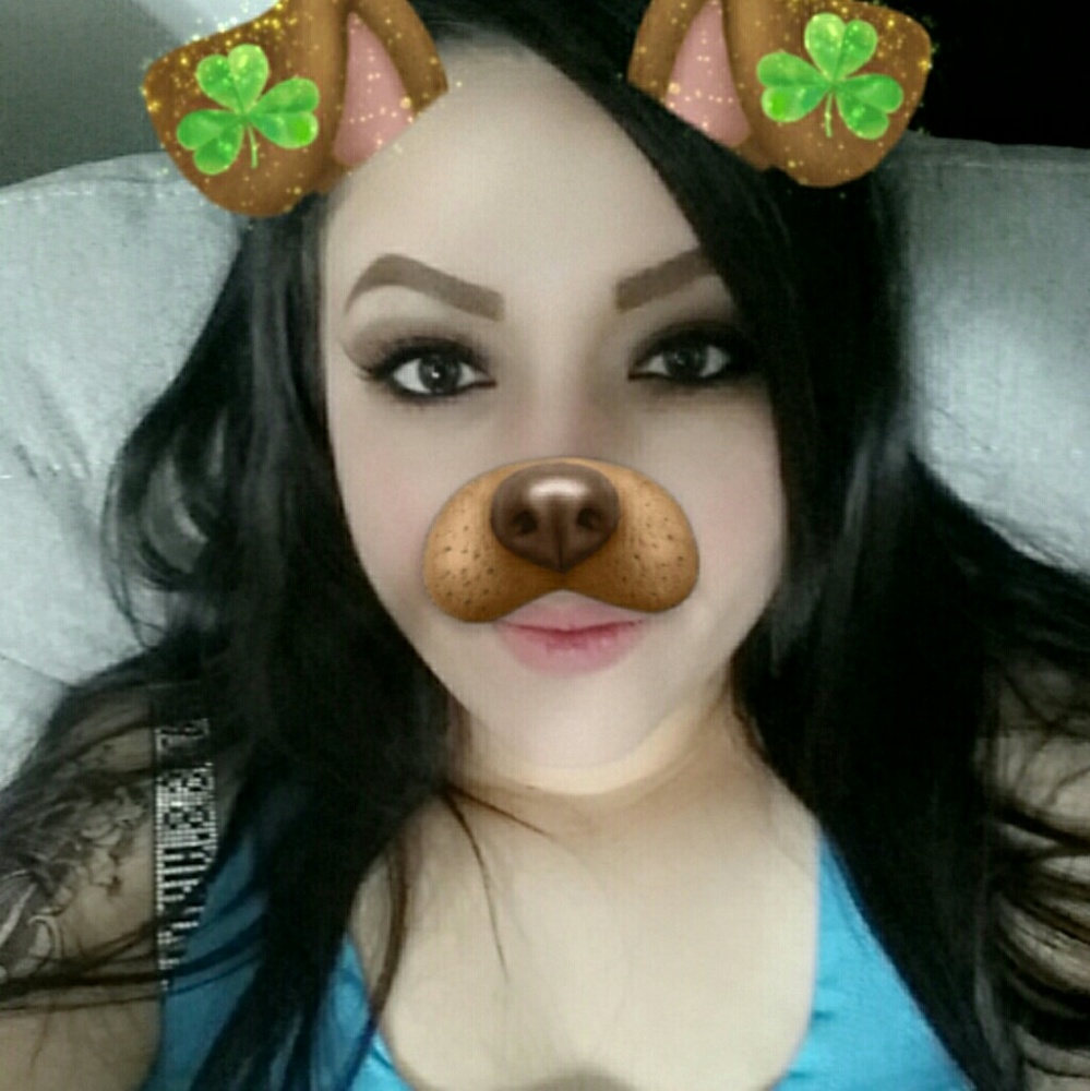 Meet your Posher, Anissa